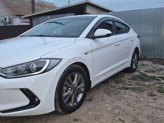 2018 Hyundai Elantra VI (AD), белый, 1549000 рублей, вид 5