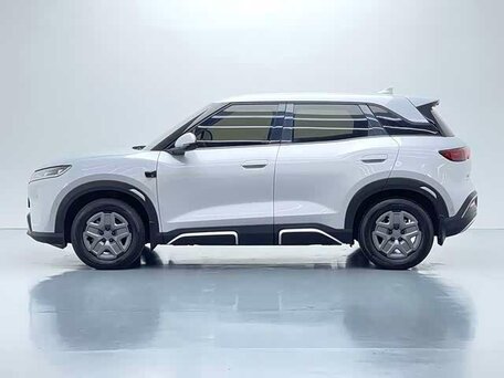 2025 BYD Yuan Up 45.12 kWh, белый, 1715000 рублей, вид 4