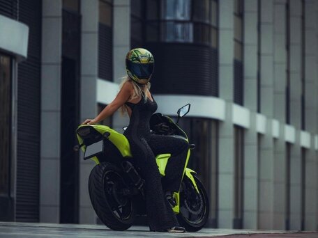 2008 Kawasaki Ninja 250R, зелёный, 330000 рублей, вид 2