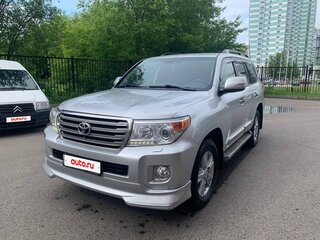 2012 Toyota Land Cruiser 200 Series Рестайлинг 1, серебристый, 3700000 рублей, вид 1