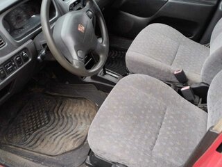 2001 Daihatsu Sirion I (M1), красный, 250000 рублей, вид 5