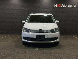 2011 Volkswagen Sharan II, белый, 1420000 рублей, вид 2