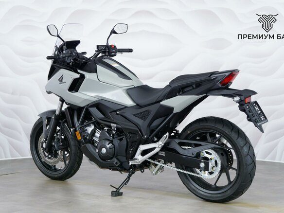 2026 Honda NC 750X, серый, 1349000 рублей - вид 7
