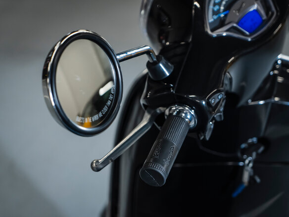 2025 Vespa LXV 125, чёрный, 500000 рублей - вид 26