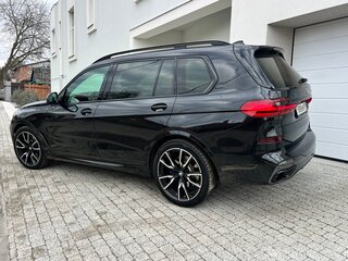 2020 BMW X7 30d I (G07), чёрный, 8300000 рублей, вид 5