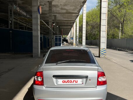 2011 Lada (ВАЗ) Priora I, серебристый, 300000 рублей, вид 3