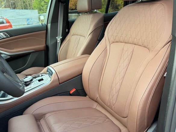 2026 BMW X5 30d IV (G05/G18) Рестайлинг, белый, 16900000 рублей - вид 4
