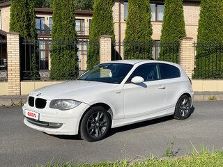 2008 BMW 1 серии 118i I (E81/E82/E87/E88) Рестайлинг, белый, 705000 рублей, вид 1