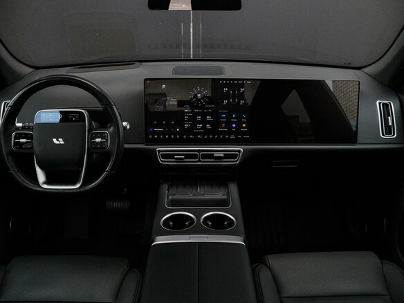 2024 Li Auto (Lixiang) L7 42.8 kWh I Рестайлинг, чёрный, 6200000 рублей - вид 8