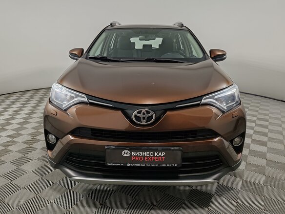 2018 Toyota RAV4 IV (XA40) Рестайлинг, коричневый - вид 1