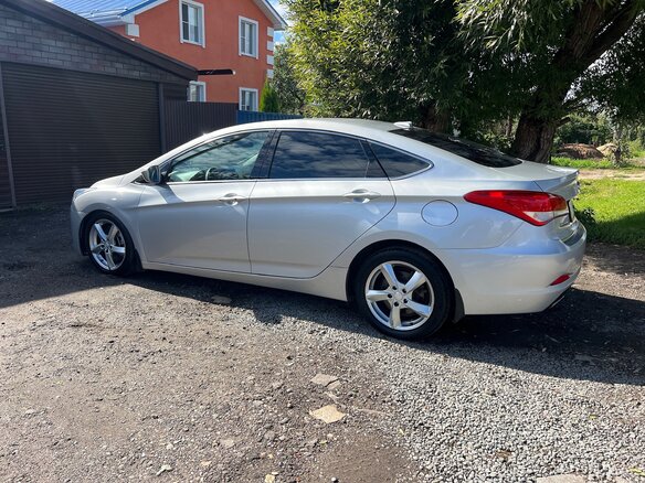 2013 Hyundai i40 I, серебристый, 935000 рублей - вид 5