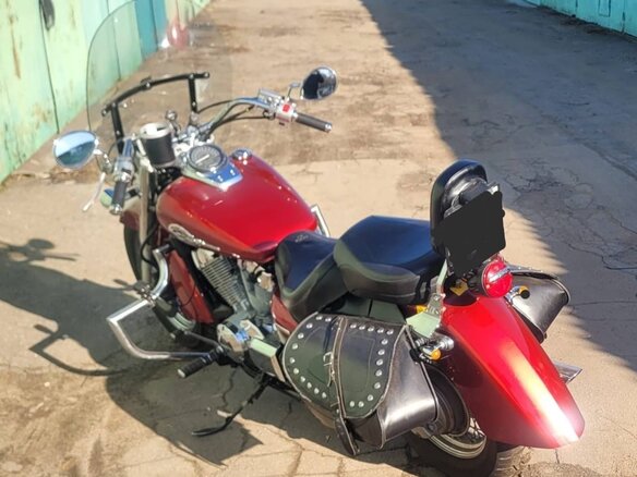 2005 Honda Shadow 750, красный, 430000 рублей - вид 5