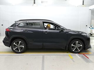 2022 Toyota Corolla Cross I, чёрный, 2380000 рублей, вид 3