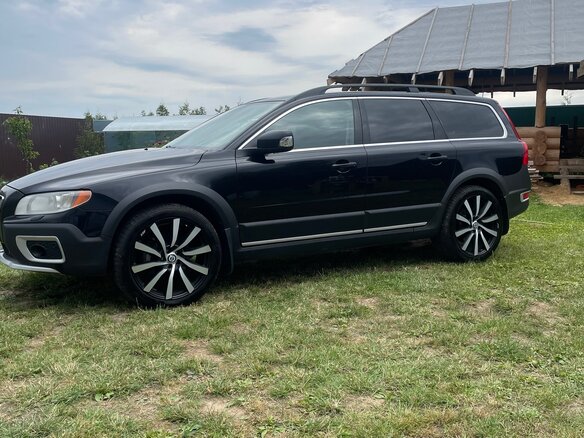 2008 Volvo XC70 II, чёрный - вид 1