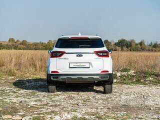 2024 Chery Tiggo 4 Pro I Рестайлинг, белый, 1680000 рублей, вид 4