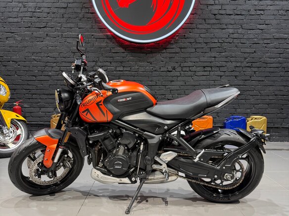 2022 Triumph Trident 660, оранжевый, 785000 рублей - вид 11
