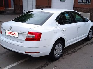 2020 Skoda Octavia III (A7) Рестайлинг, белый, 1700000 рублей, вид 5