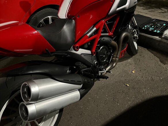 2013 Ducati Diavel, красный, 935000 рублей - вид 13