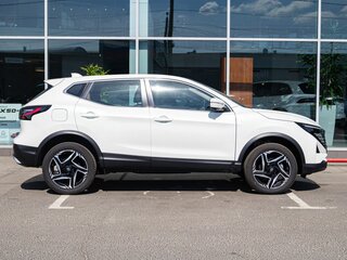 2025 Nissan Qashqai II Рестайлинг 2, белый, 3100000 рублей, вид 4