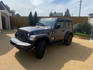 2018 Jeep Wrangler IV (JL), чёрный, 3700000 рублей, вид 1