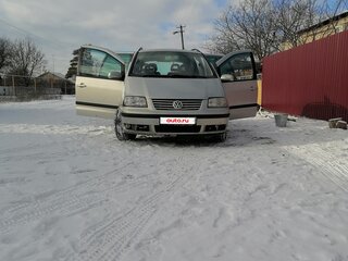 2002 Volkswagen Sharan I Рестайлинг, серебристый, 650000 рублей, вид 1