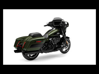 2026 Harley-Davidson Street Glide, зелёный, 4390000 рублей, вид 3