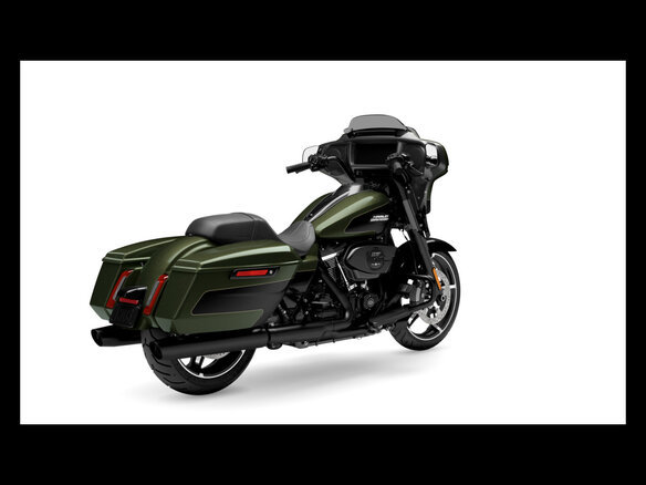 2026 Harley-Davidson Street Glide, зелёный, 4390000 рублей - вид 2