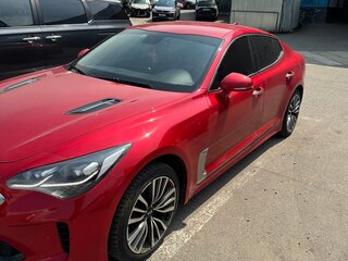 2018 Kia Stinger I, красный, 2200000 рублей, вид 2