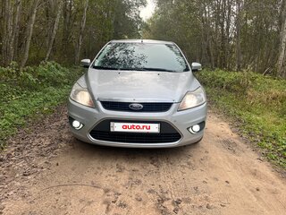 2008 Ford Focus II Рестайлинг, серебристый, 610000 рублей, вид 2