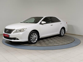 2013 Toyota Camry VII (XV50), белый, 1499000 рублей, вид 4