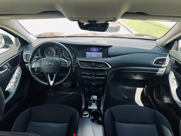 2017 Infiniti QX30, чёрный, 2050000 рублей - вид 26