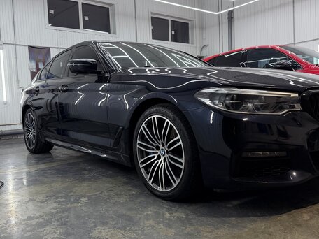 2019 BMW 5 серии 530d xDrive VII (G30/G31/G38), чёрный, 4699000 рублей, вид 1