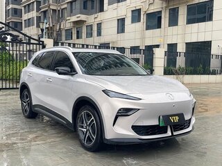 2025 MG ES5 62.2 kWh, серебристый, 1720000 рублей, вид 3
