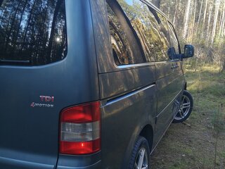 2007 Volkswagen Multivan T5, серый, 1900000 рублей, вид 3
