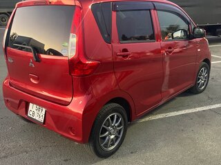 2018 Mitsubishi eK Wagon III Рестайлинг, красный, 750000 рублей, вид 5