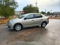 2015 Renault Logan II, бежевый, 760000 рублей - вид 4