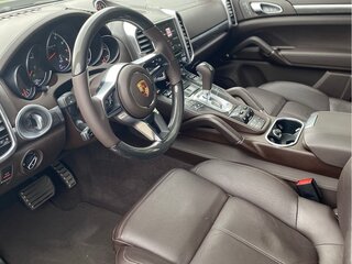 2017 Porsche Cayenne Turbo S II Рестайлинг (958), чёрный, 3990000 рублей, вид 5