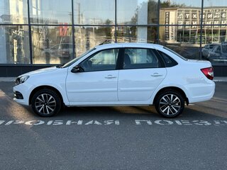 2026 Lada (ВАЗ) Granta I Рестайлинг, белый, 1210000 рублей, вид 2