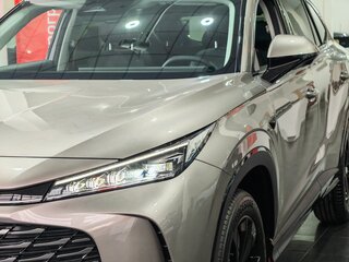 2026 Москвич М70, серебристый, 3099000 рублей, вид 2