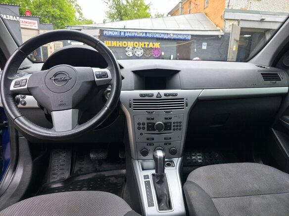 2010 Opel Astra H Рестайлинг, синий, 555000 рублей - вид 10