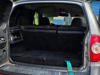 2013 Chevrolet Niva I Рестайлинг, серый, 450000 рублей, вид 3