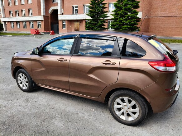2018 Lada (ВАЗ) XRAY I, коричневый, 1000000 рублей - вид 5