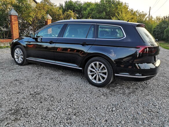 2018 Volkswagen Passat DSG7 B8, чёрный, 1820000 рублей - вид 10