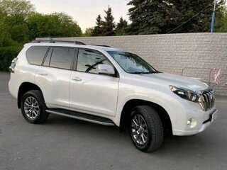 2017 Toyota Land Cruiser Prado 150 Series Рестайлинг 1, белый, 5100000 рублей, вид 3