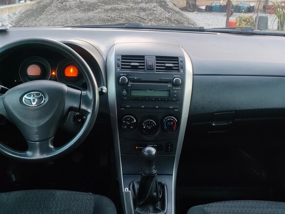 2007 Toyota Corolla X (E140, E150), серебристый, 600000 рублей - вид 5