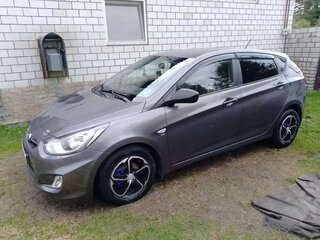 2013 Hyundai Solaris I, коричневый, 865000 рублей, вид 4
