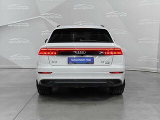 2019 Audi Q8 55 TFSI I (4M), белый, 5400000 рублей, вид 4
