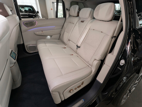 2026 Lynk & Co 900, чёрный, 7700000 рублей - вид 13