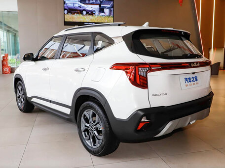 2026 Kia Seltos I Рестайлинг, белый, 1900000 рублей, вид 5