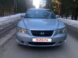 2005 Hyundai Sonata V (NF), серебристый, 425000 рублей, вид 4